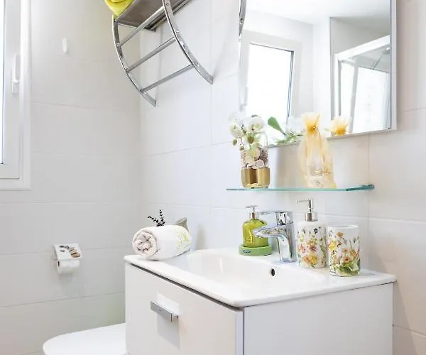 River El Galeon Апартаменти *